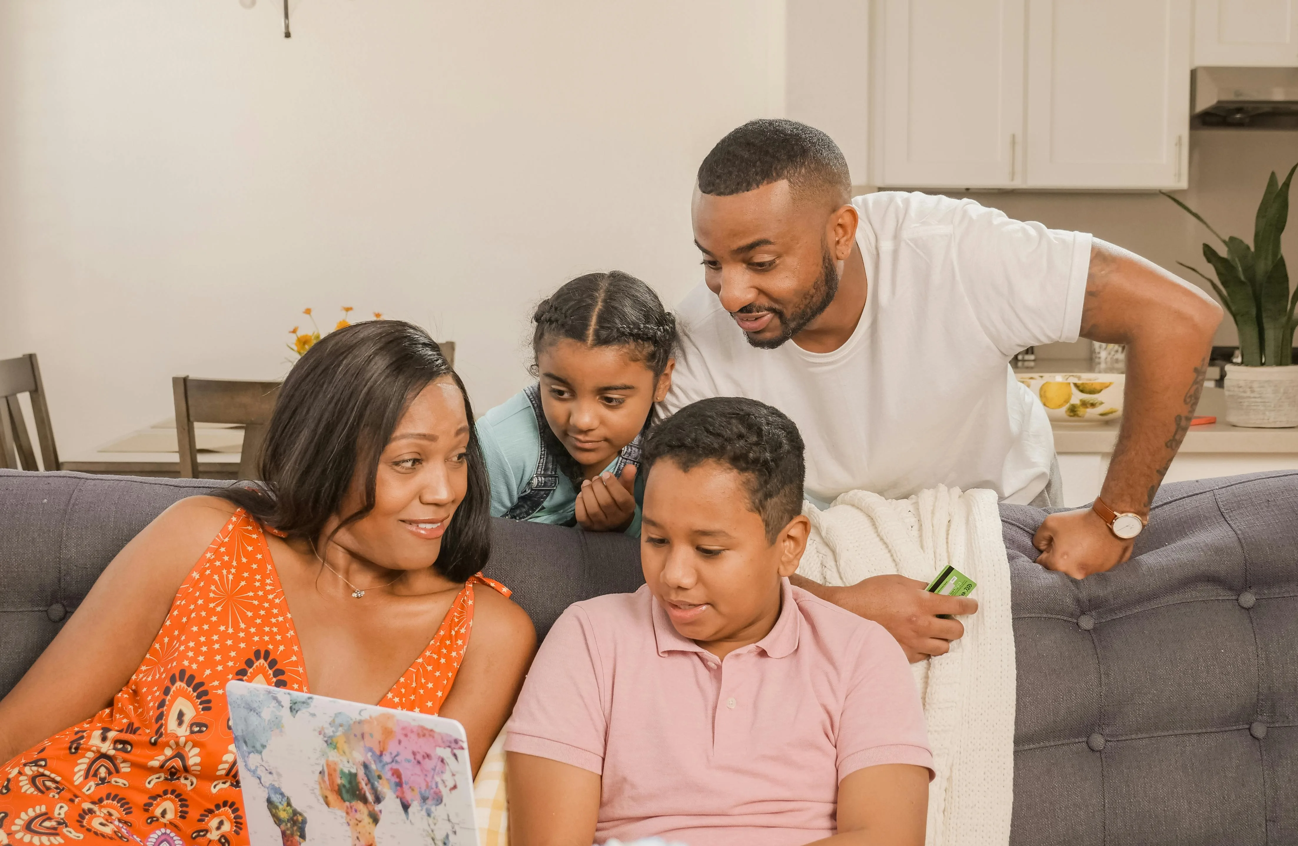 Family interviewing an Au Pair through video call