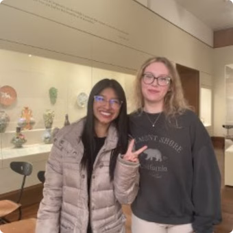 Au Pairs in Cincinnati visiting an art museum